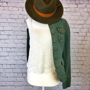 𝅺LOVE Fire Scalloped Hem Open Stitch Tank Top Small